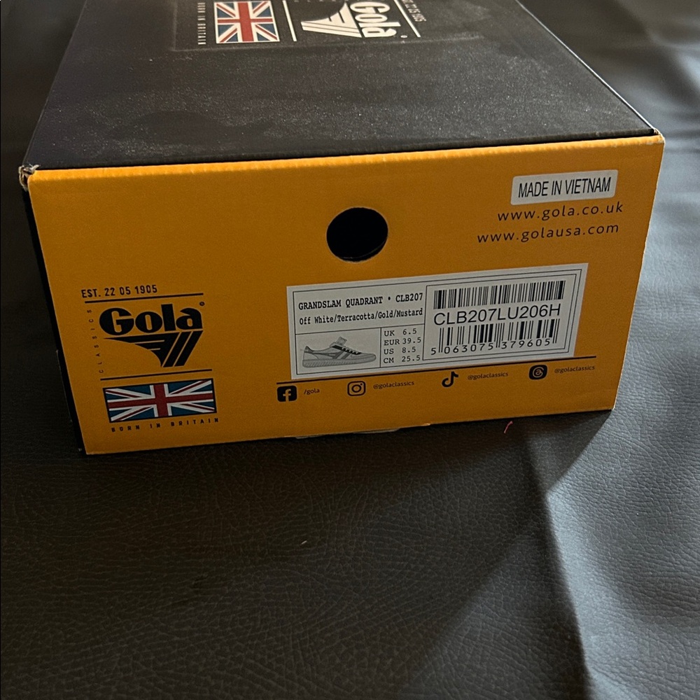 Gola Classics Women's Grandslam Quadrant Sneakers - Picture 10 of 10